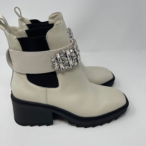 KARL LAGERFELD PARIS Cavin Metallic Block Heel Square Ankle Boot Sz 10 - Picture 2 of 7